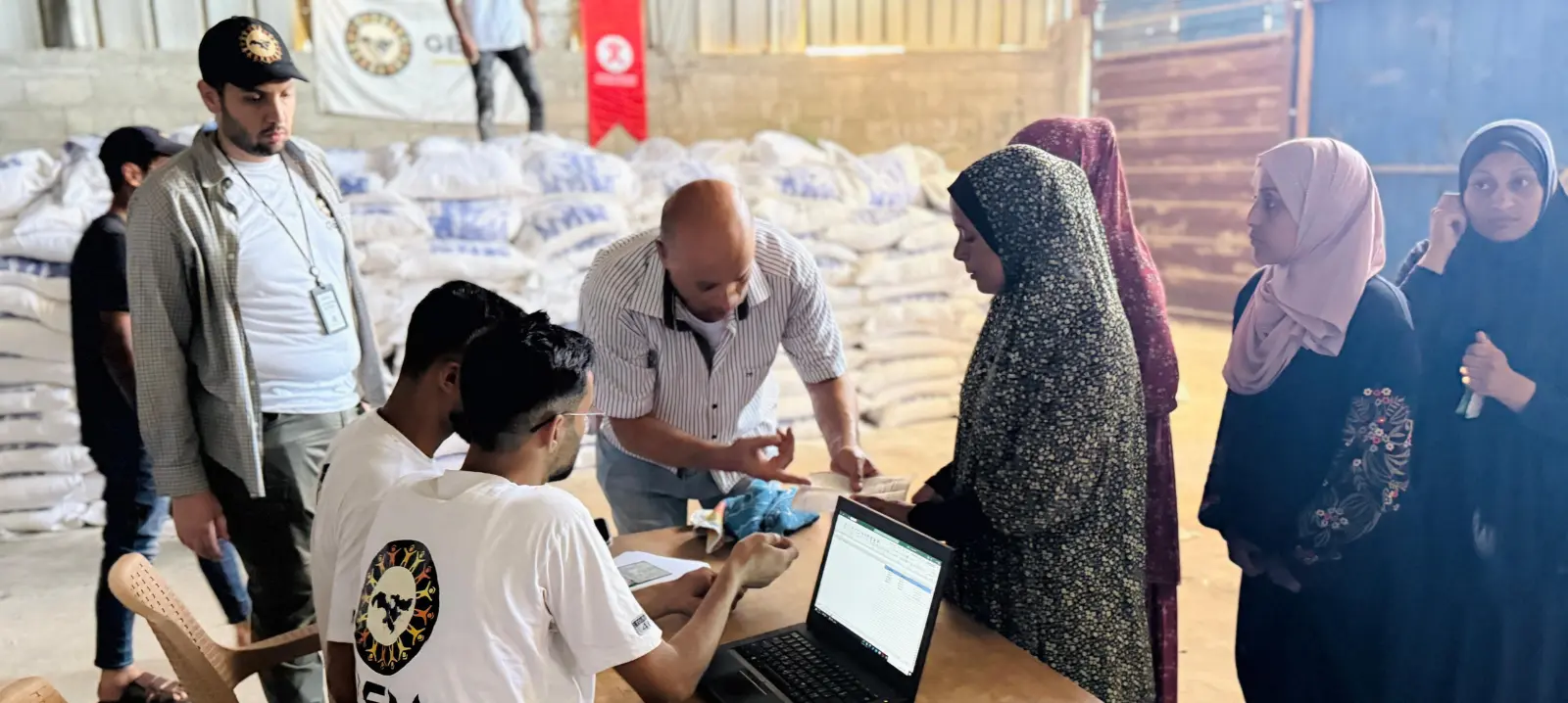 Meals delivery in Gaza A